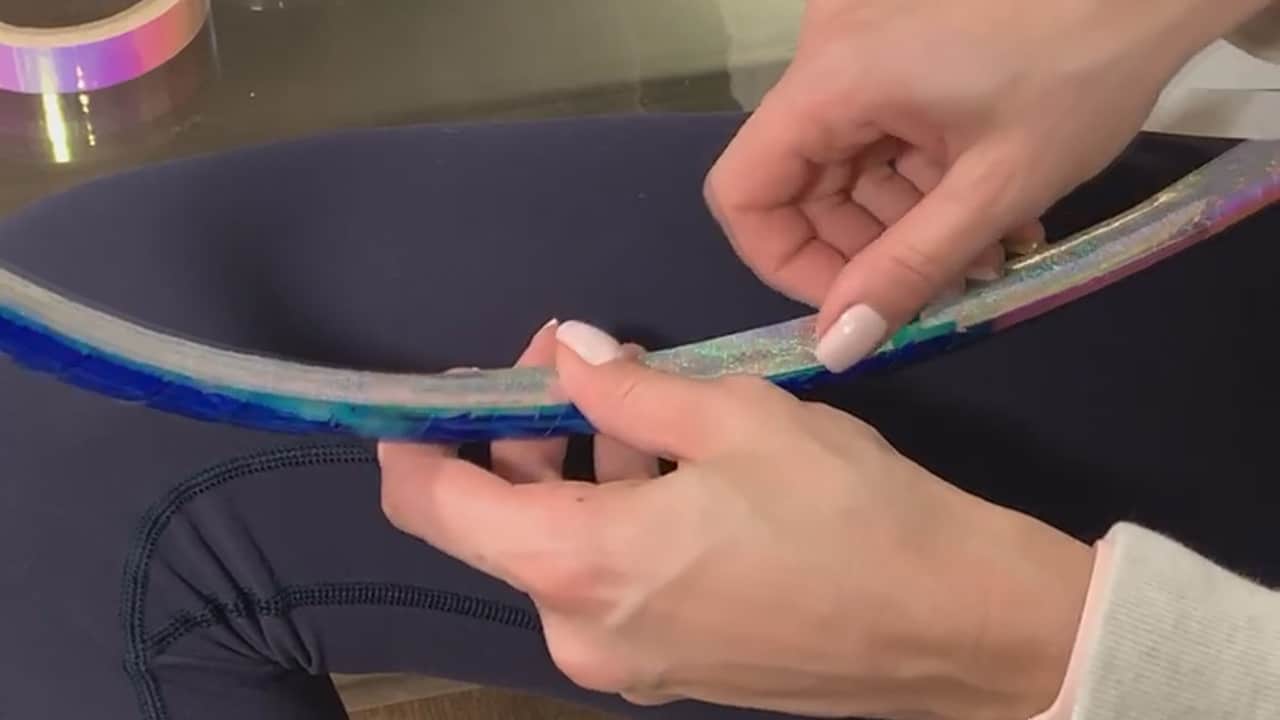 How to Tape a Hula Hoop Jenerg